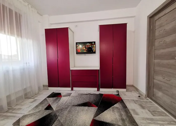 Violet Apartment-brilliant *